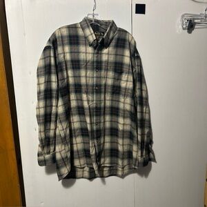 Knights of The Round Table Mens Flannel Shirt Plaid Large Cotton Blend VTG